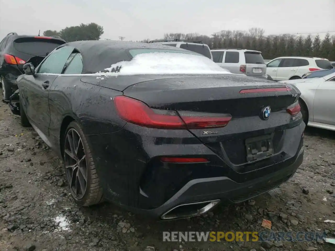 3 Photograph of a damaged car WBAFY4C53KBX38882 BMW M8 2019