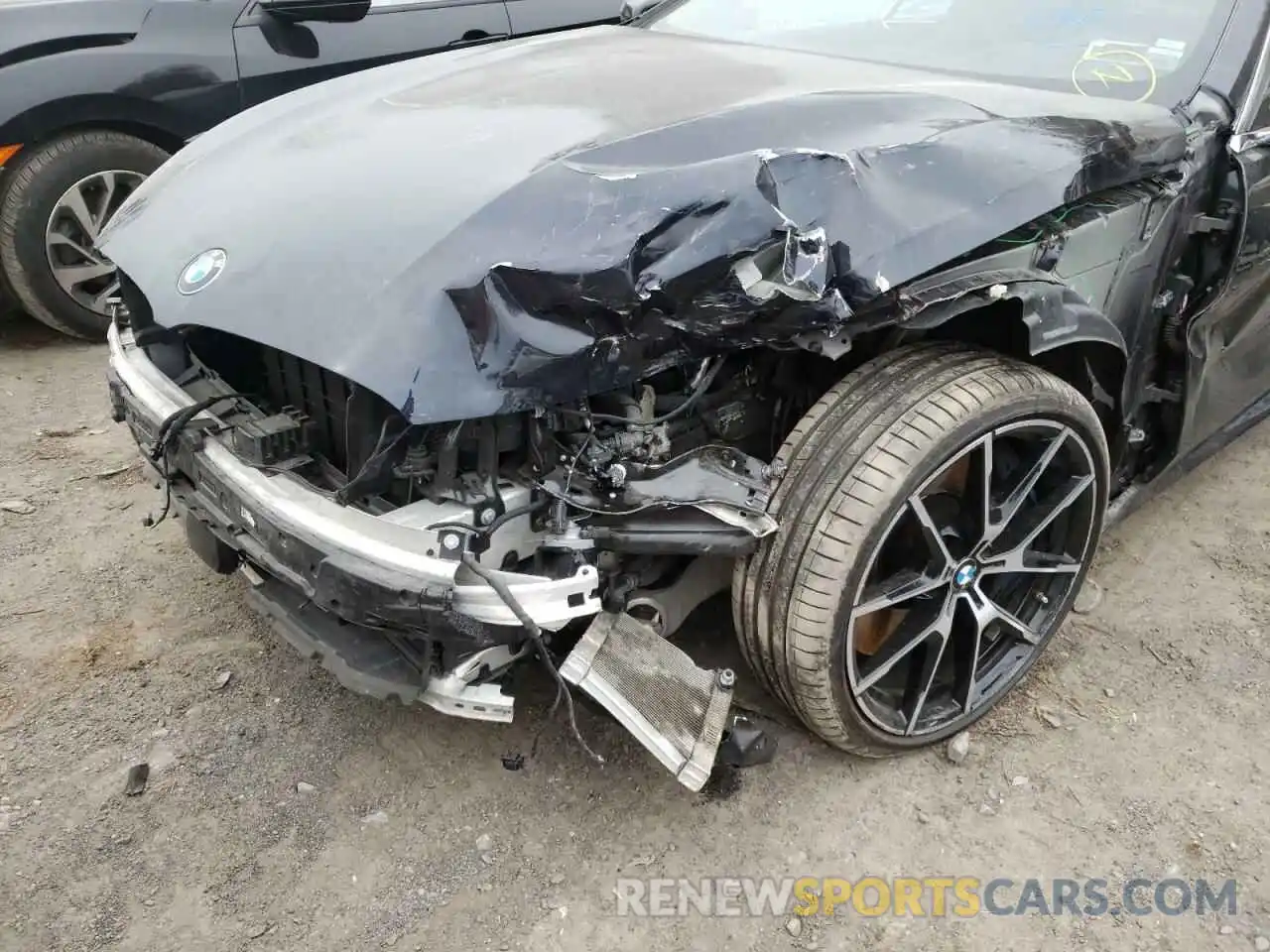 9 Photograph of a damaged car WBAFY4C54KBX29320 BMW M8 2019