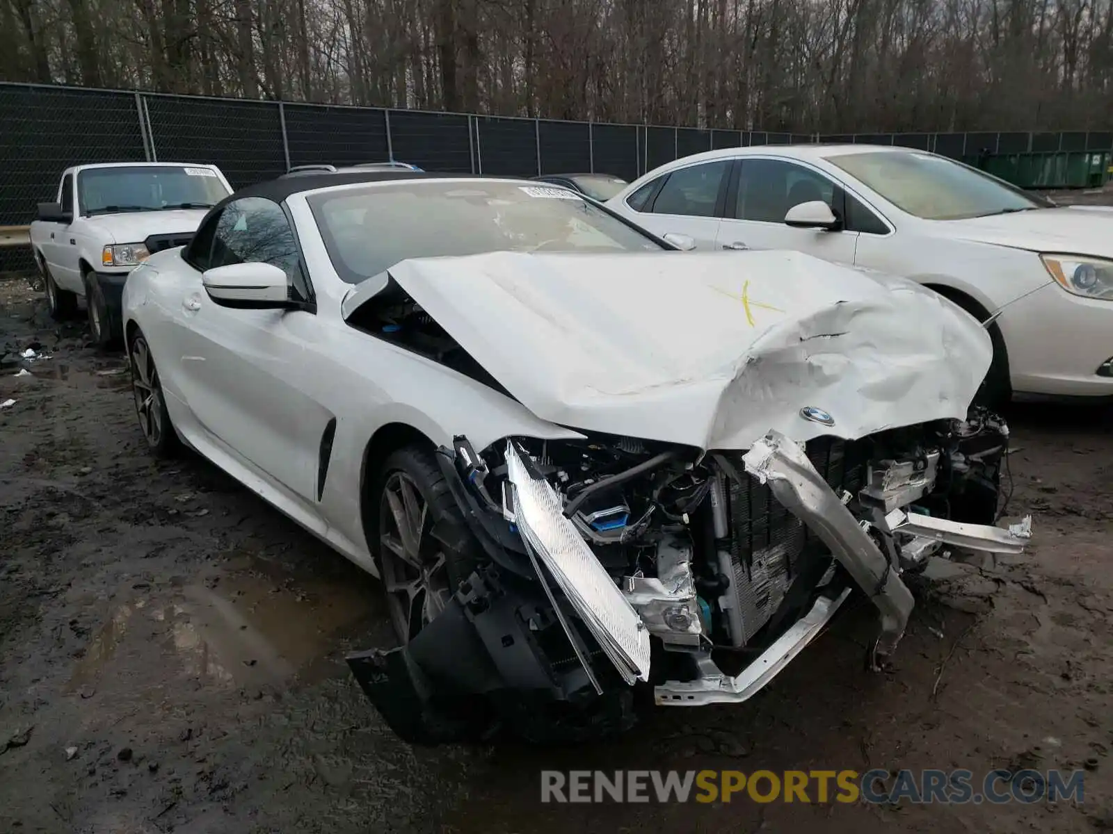 1 Photograph of a damaged car WBAFY4C55KBX29522 BMW M8 2019