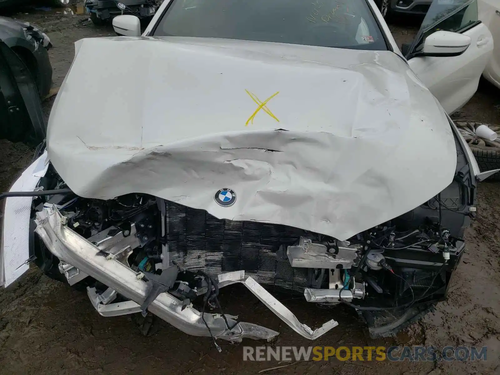 7 Photograph of a damaged car WBAFY4C55KBX29522 BMW M8 2019