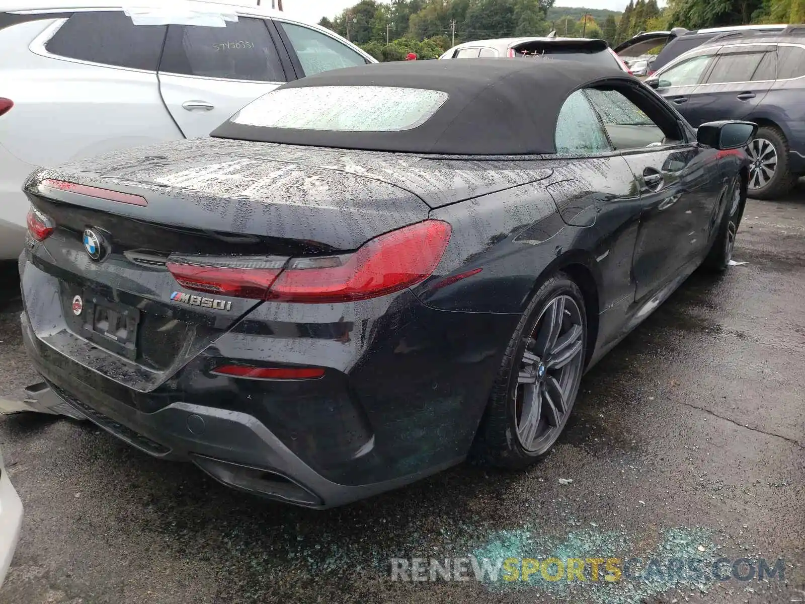 4 Photograph of a damaged car WBAFY4C56KBX39556 BMW M8 2019