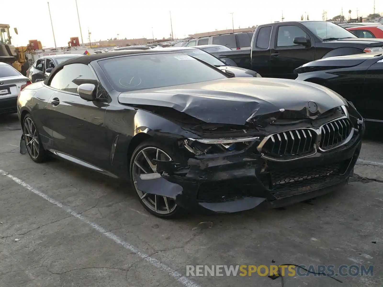 1 Photograph of a damaged car WBAFY4C57KBX39243 BMW M8 2019