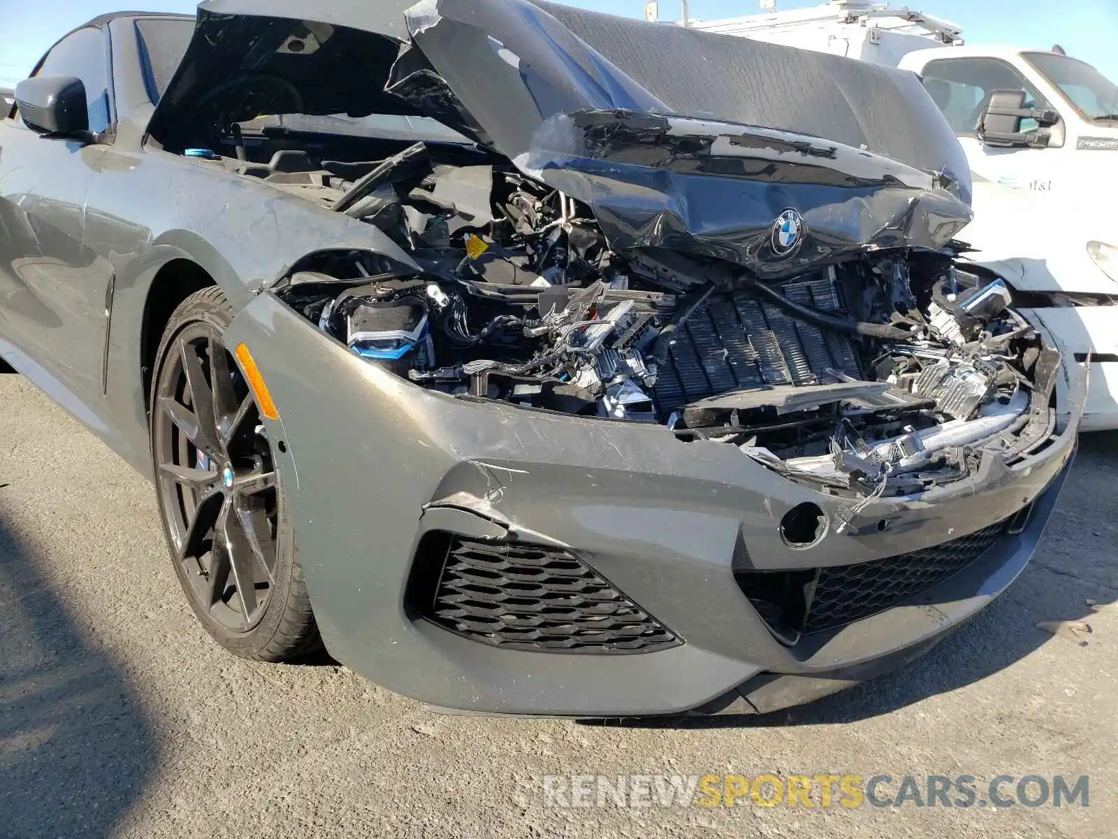 9 Photograph of a damaged car WBAFY4C59KBX29653 BMW M8 2019