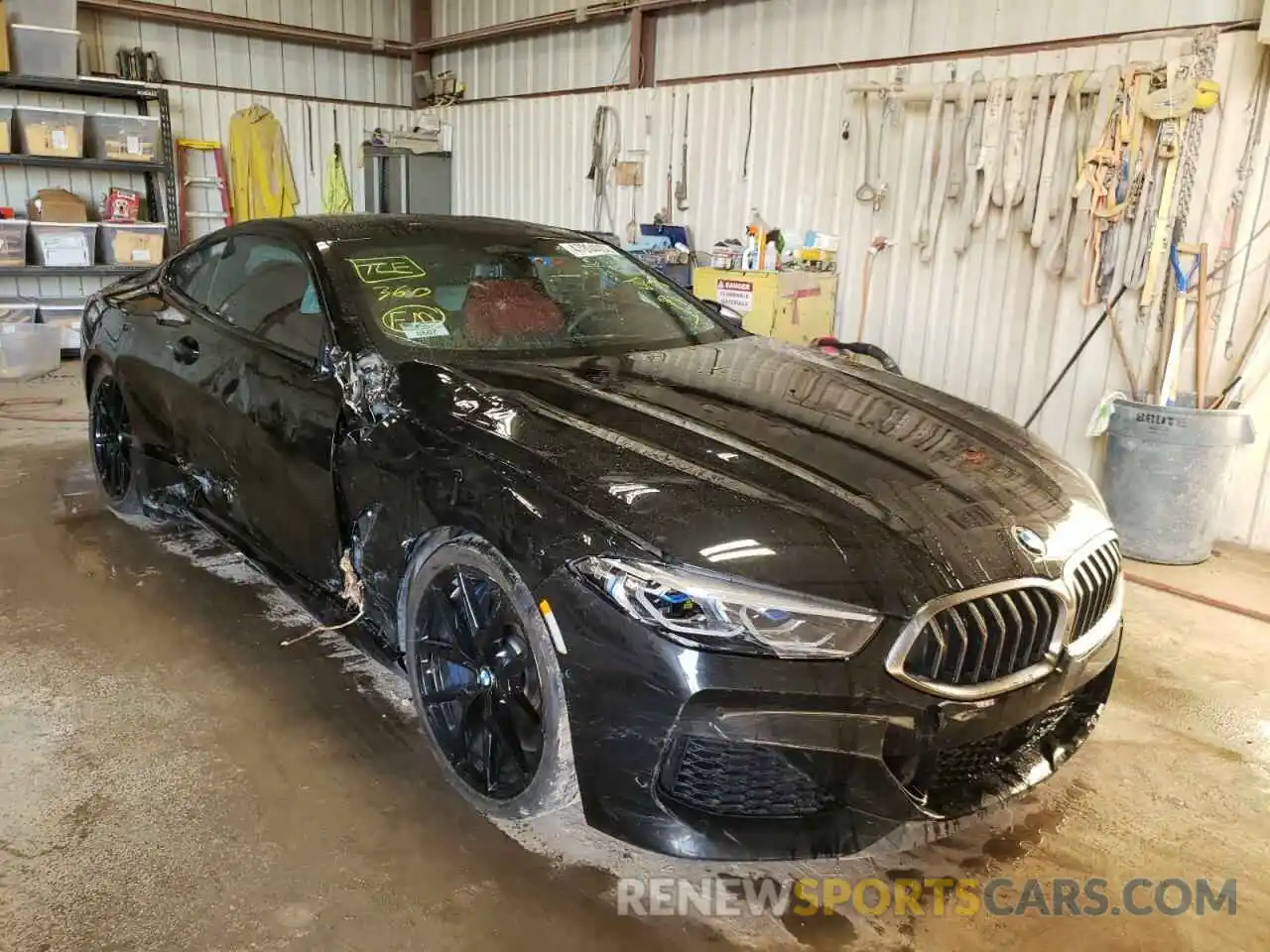 1 Photograph of a damaged car WBABC4C05LBU96972 BMW M8 2020