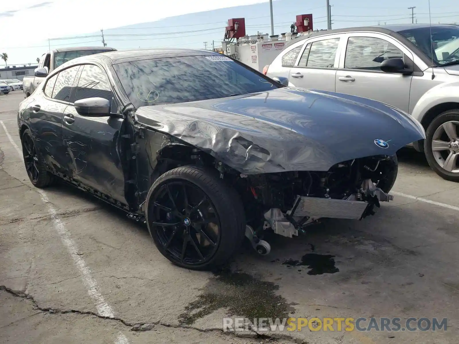 1 Photograph of a damaged car WBAGV8C01LCE47689 BMW M8 2020