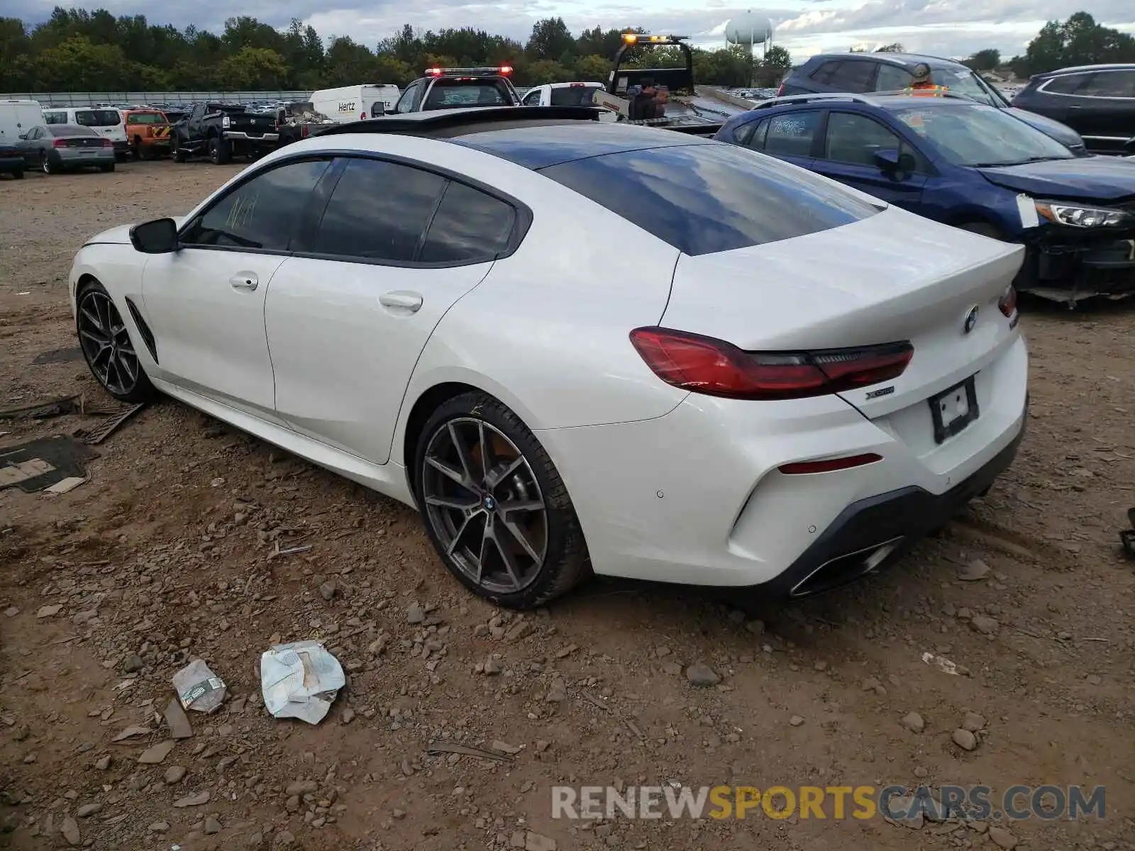 3 Photograph of a damaged car WBAGV8C05LBP48758 BMW M8 2020