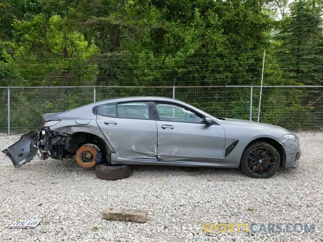 9 Photograph of a damaged car WBAGV8C07LCD36743 BMW M8 2020