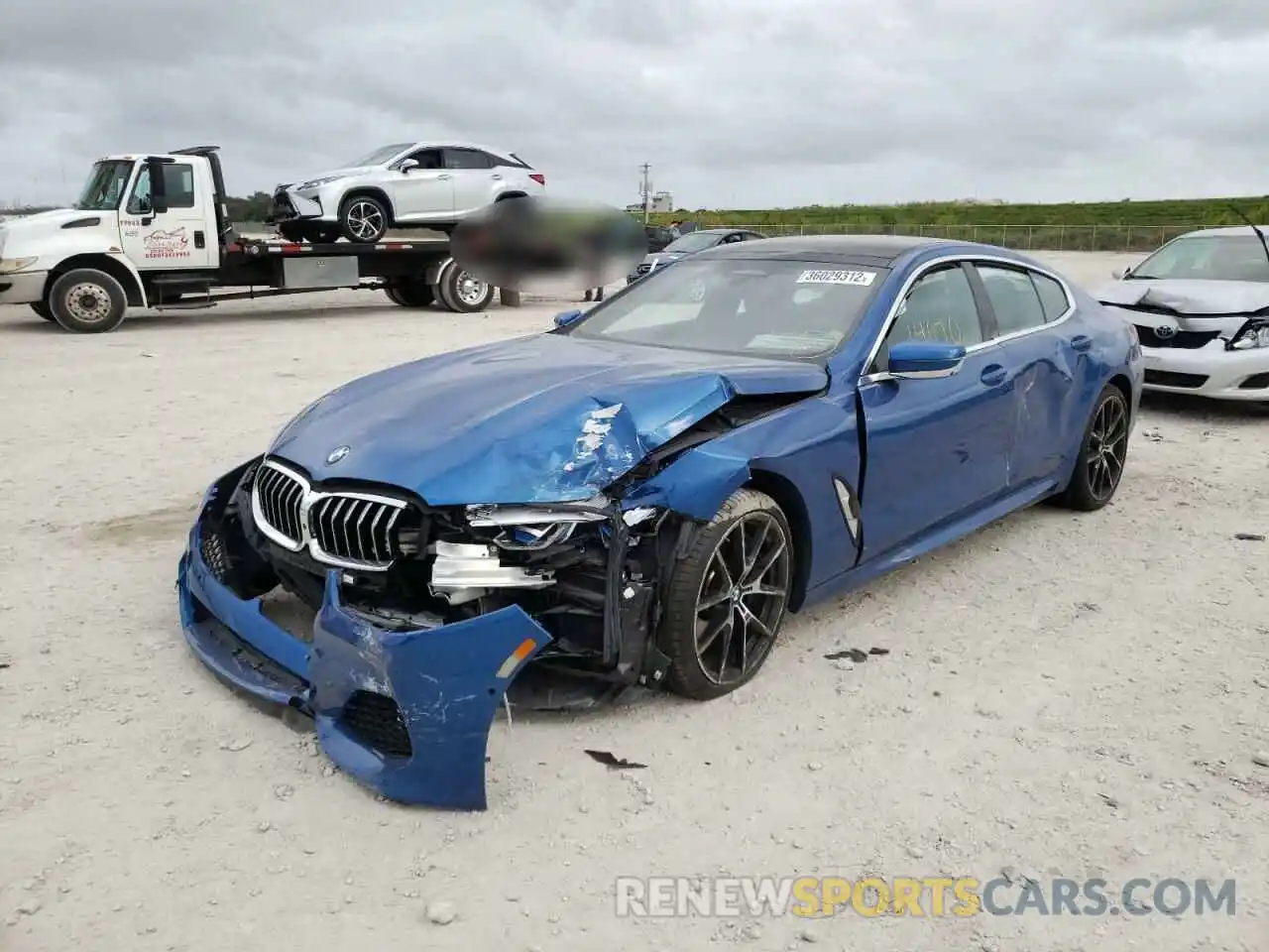 2 Photograph of a damaged car WBAGV8C09LCE55491 BMW M8 2020