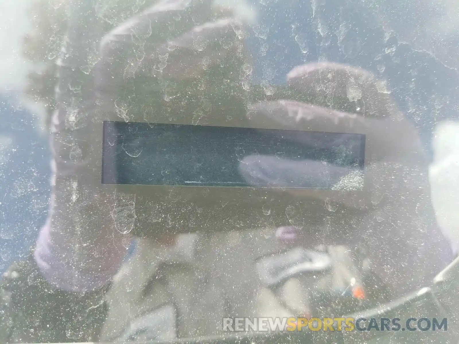 10 Photograph of a damaged car WBAGV8C0XLBP49047 BMW M8 2020