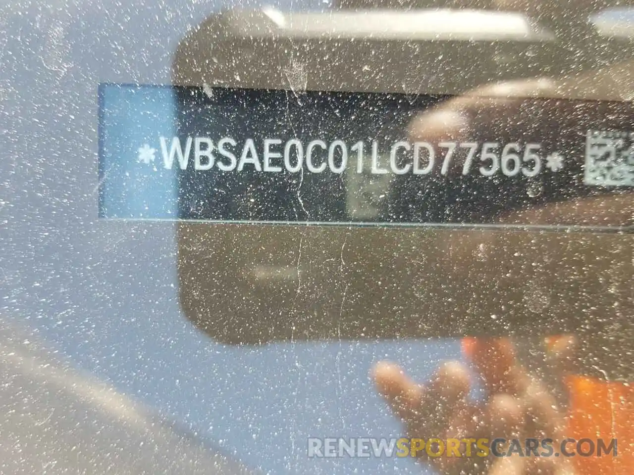 10 Фотография поврежденного автомобиля WBSAE0C01LCD77565 BMW M8 2020