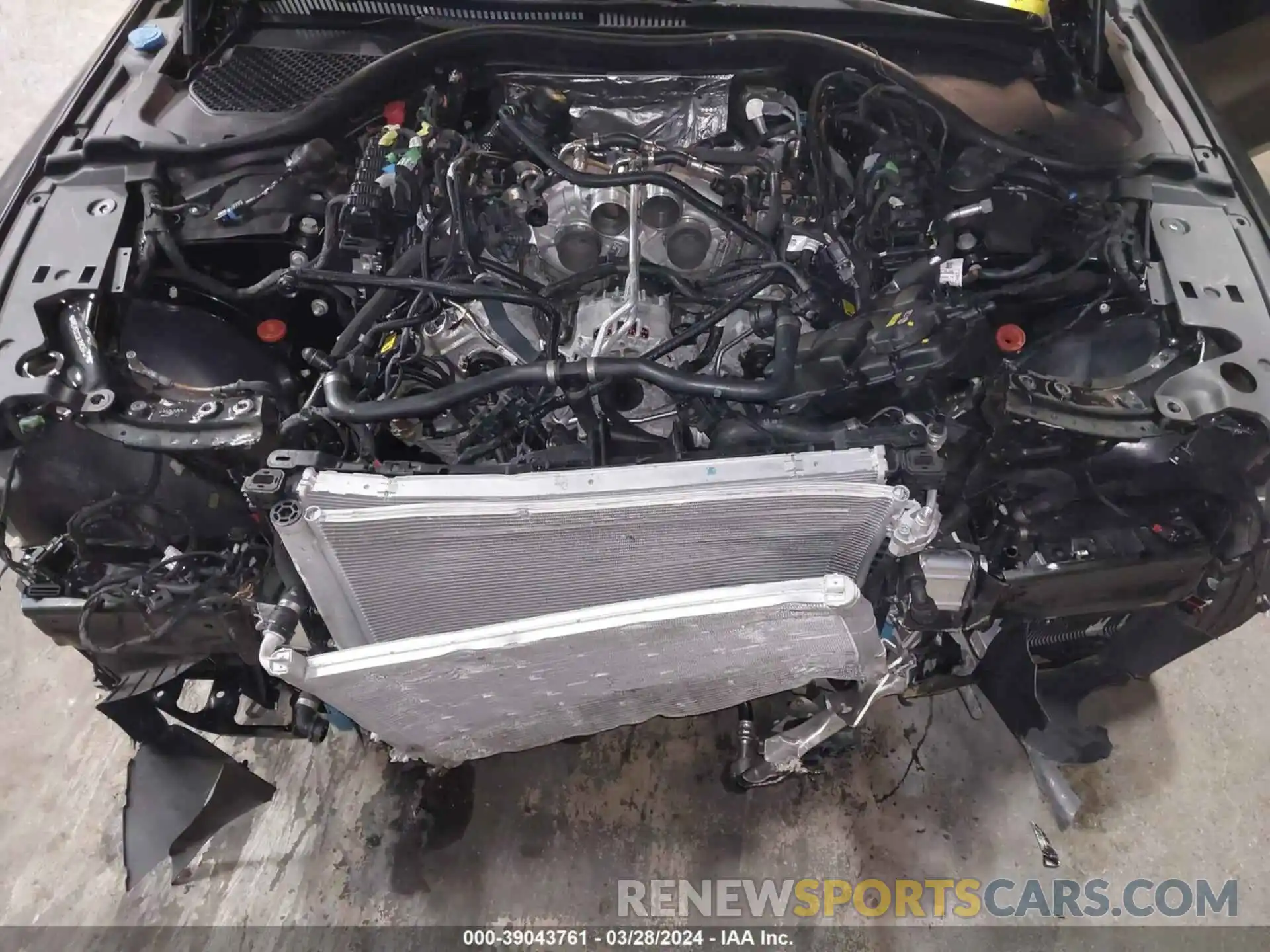 10 Photograph of a damaged car WBSAE0C02LBM08437 BMW M8 2020