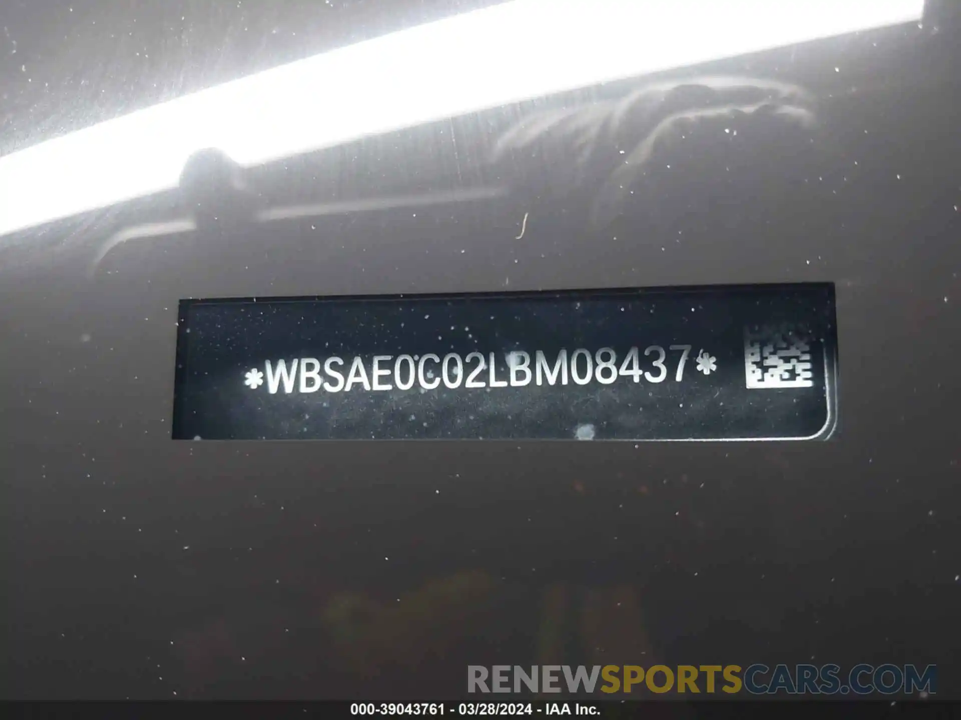 9 Photograph of a damaged car WBSAE0C02LBM08437 BMW M8 2020