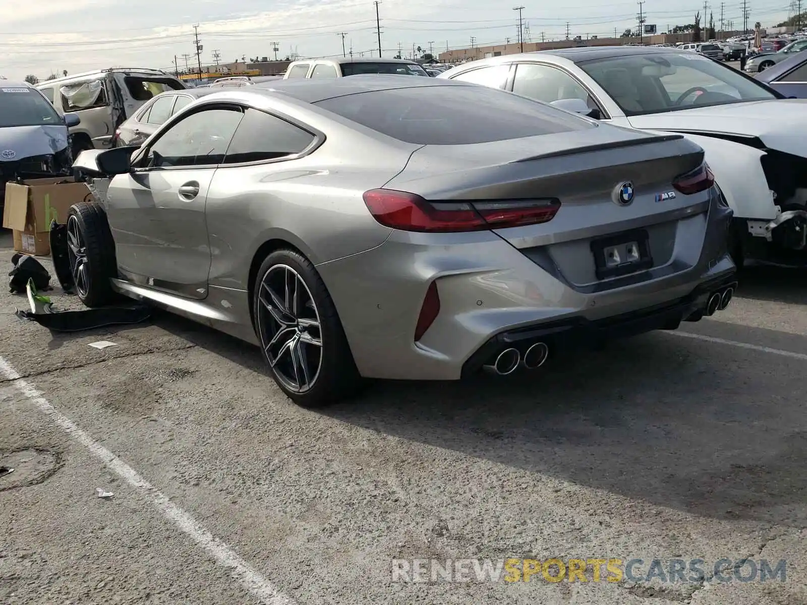 3 Photograph of a damaged car WBSAE0C02LCD33977 BMW M8 2020