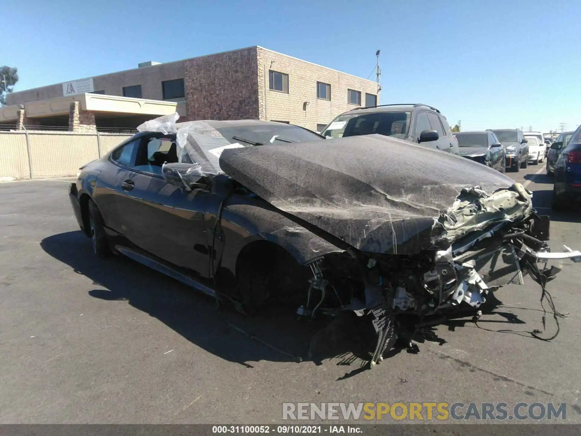 6 Photograph of a damaged car WBSAE0C07LCE09998 BMW M8 2020