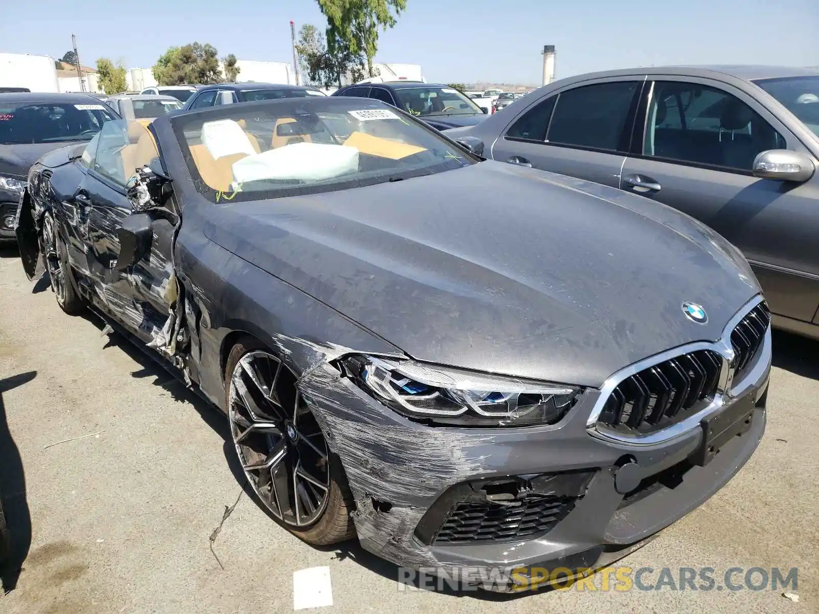 1 Photograph of a damaged car WBSDZ0C00LCD59141 BMW M8 2020