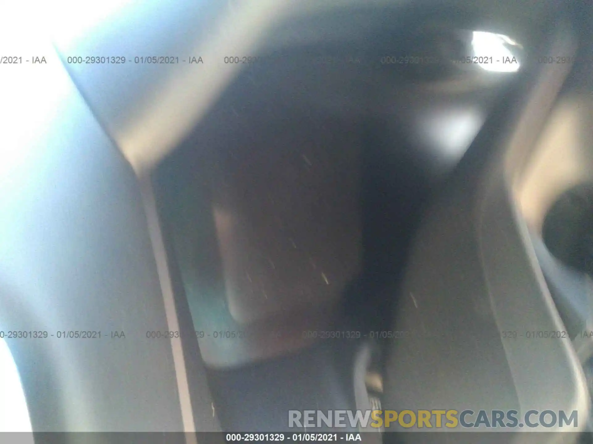 7 Photograph of a damaged car WBSDZ0C01LBM09404 BMW M8 2020