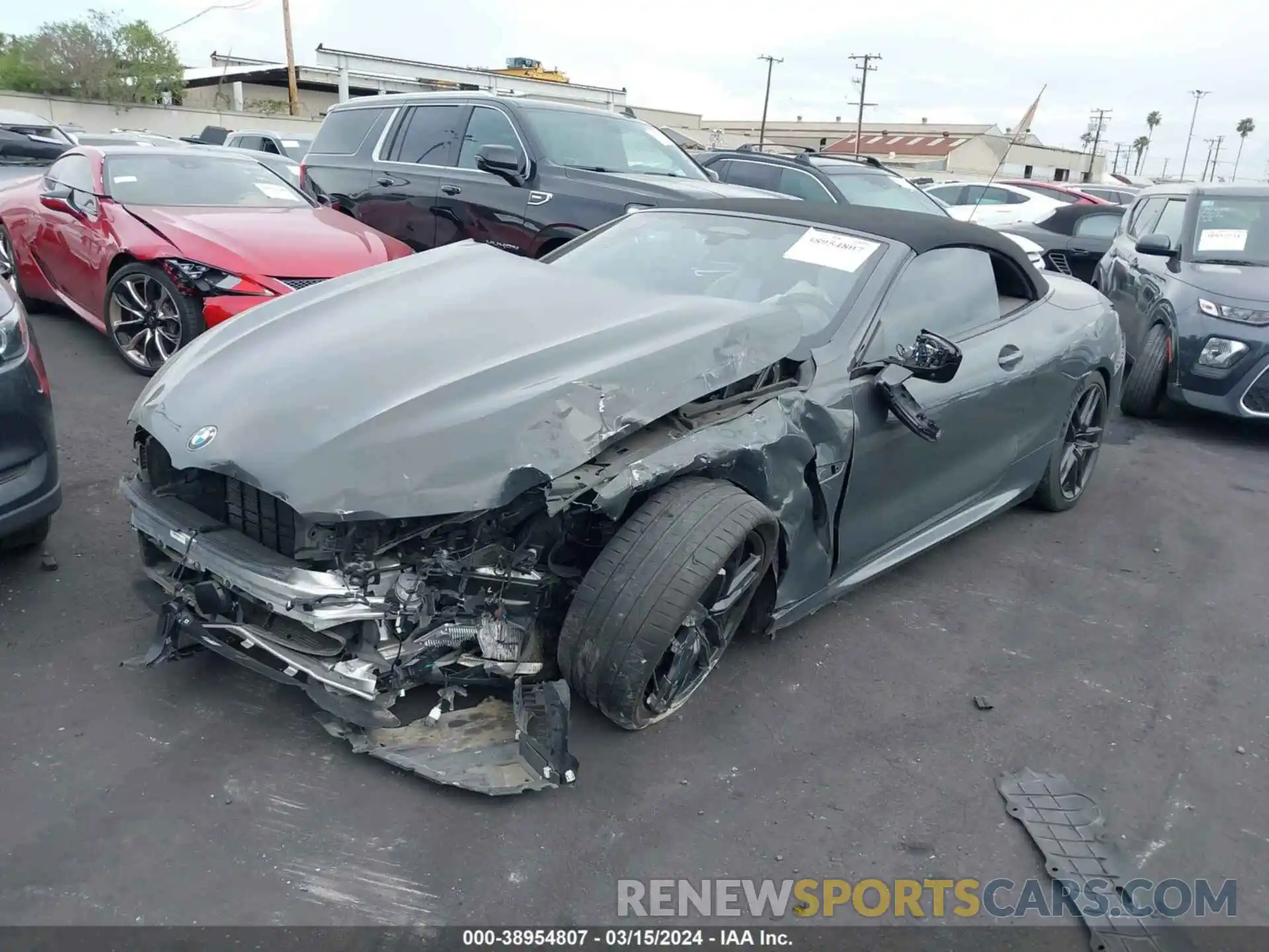 2 Photograph of a damaged car WBSDZ0C02LBM09556 BMW M8 2020