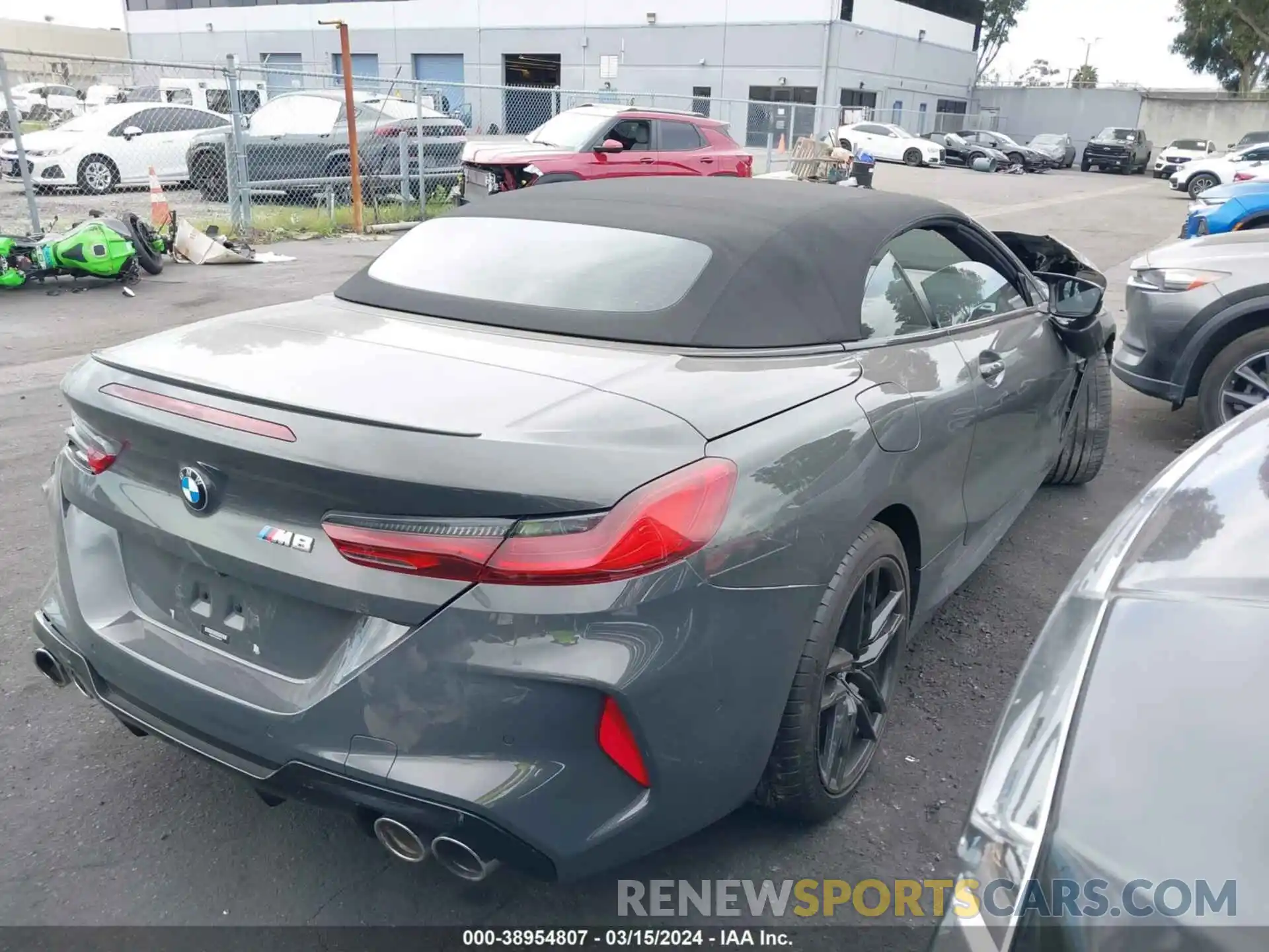 4 Photograph of a damaged car WBSDZ0C02LBM09556 BMW M8 2020