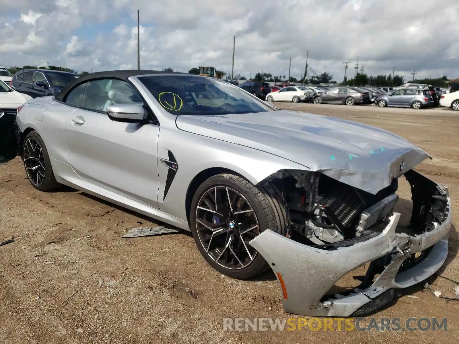 1 Photograph of a damaged car WBSDZ0C03LCD91288 BMW M8 2020