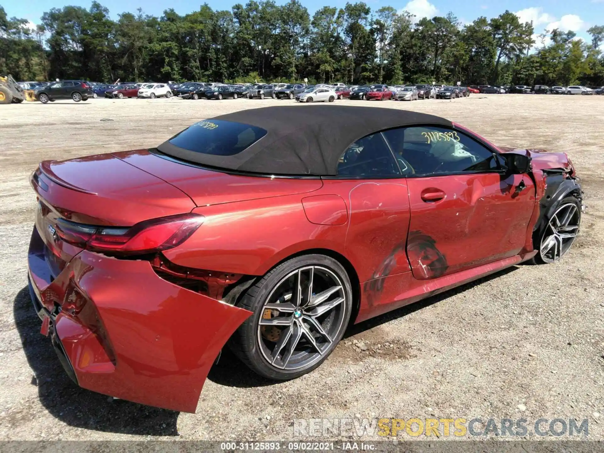 4 Photograph of a damaged car WBSDZ0C06LCD01762 BMW M8 2020