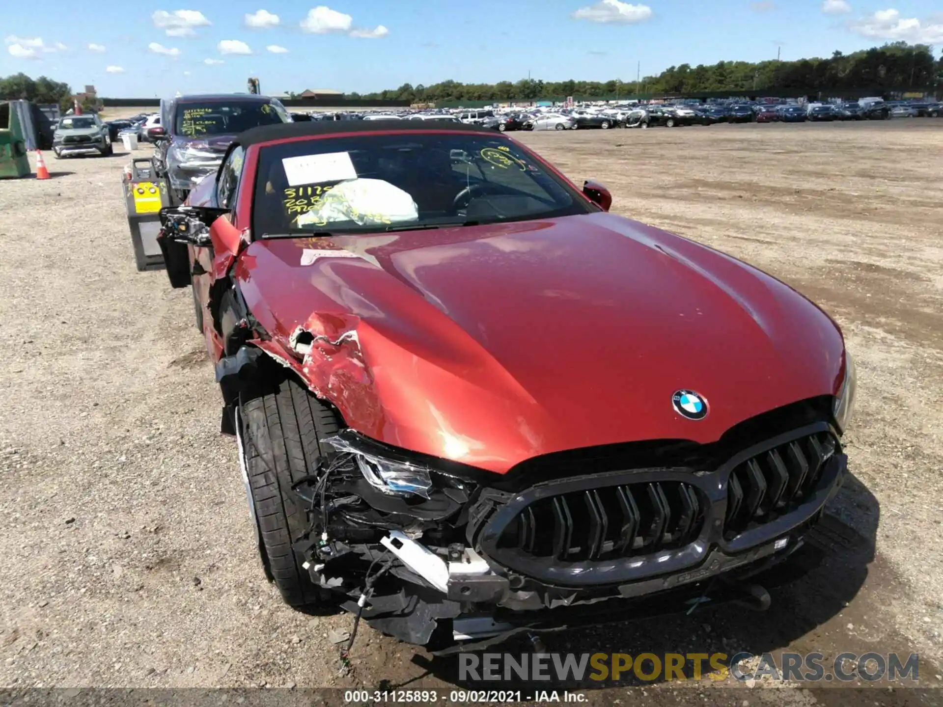 6 Photograph of a damaged car WBSDZ0C06LCD01762 BMW M8 2020