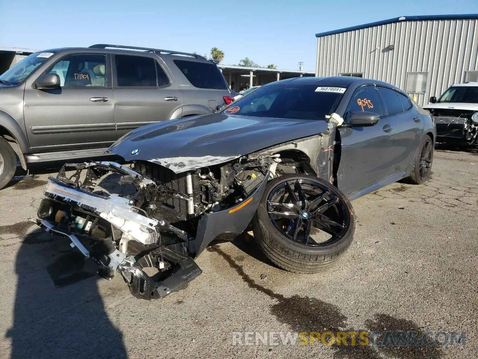 2 Photograph of a damaged car WBSGV0C06LCE29928 BMW M8 2020