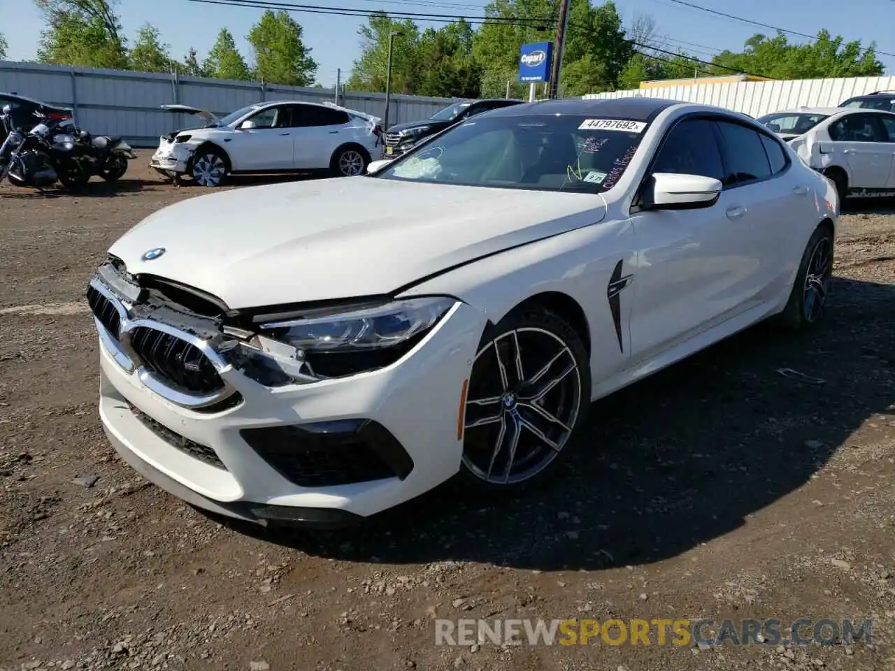 2 Photograph of a damaged car WBSGV0C07LCD74812 BMW M8 2020