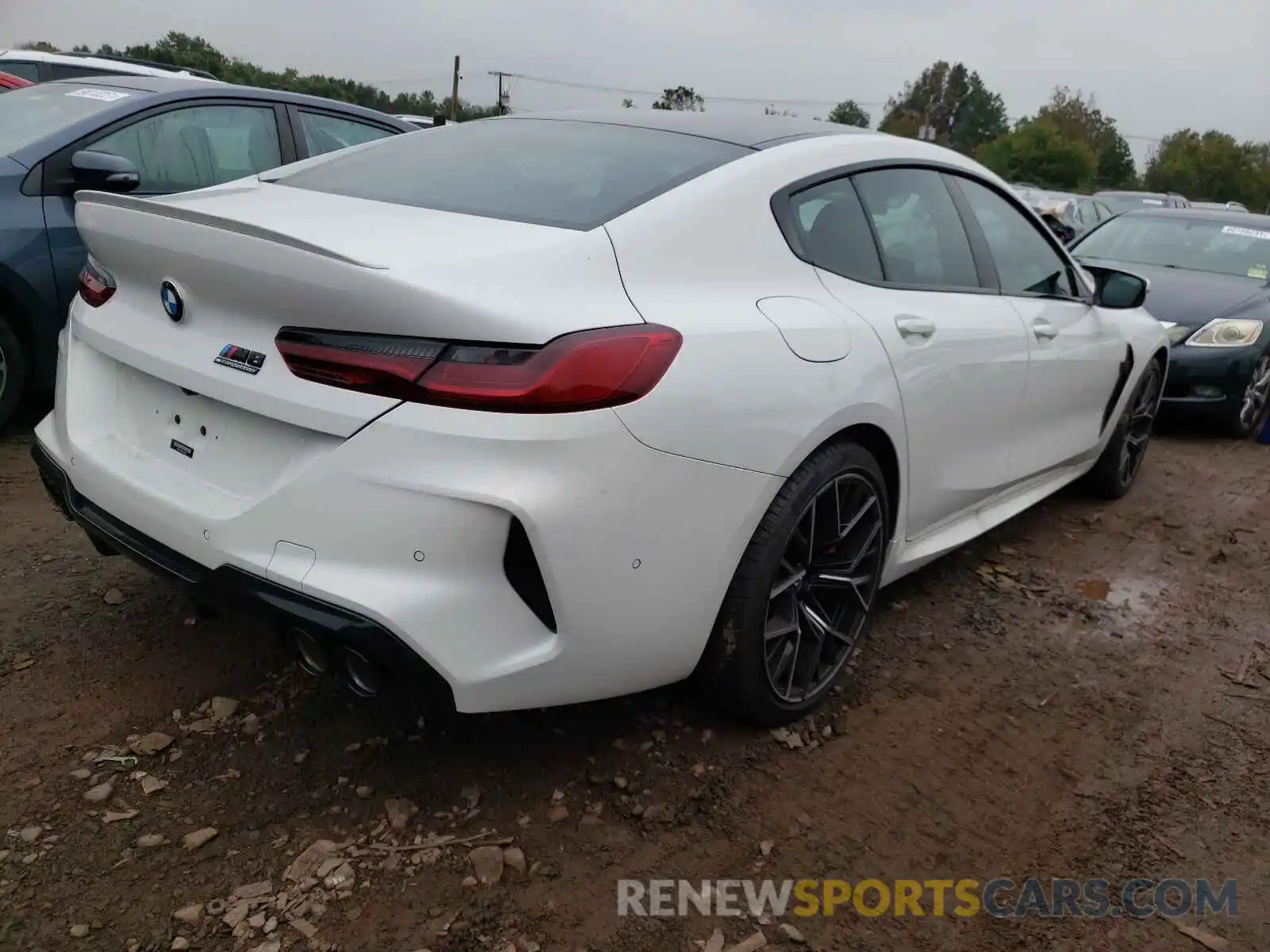 4 Photograph of a damaged car WBSGV0C09LCE00665 BMW M8 2020