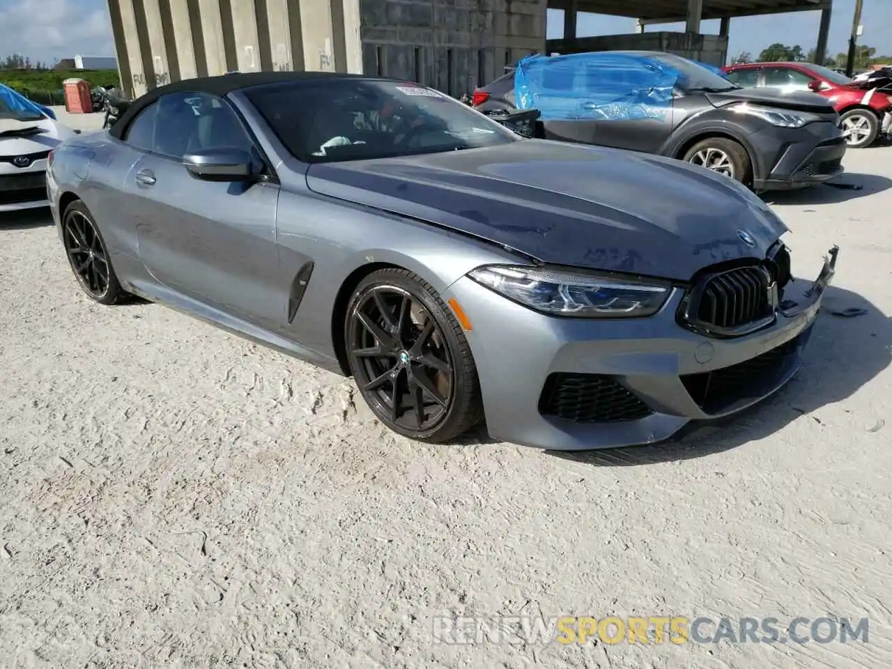 1 Photograph of a damaged car WBAFY4C00MCF82918 BMW M8 2021