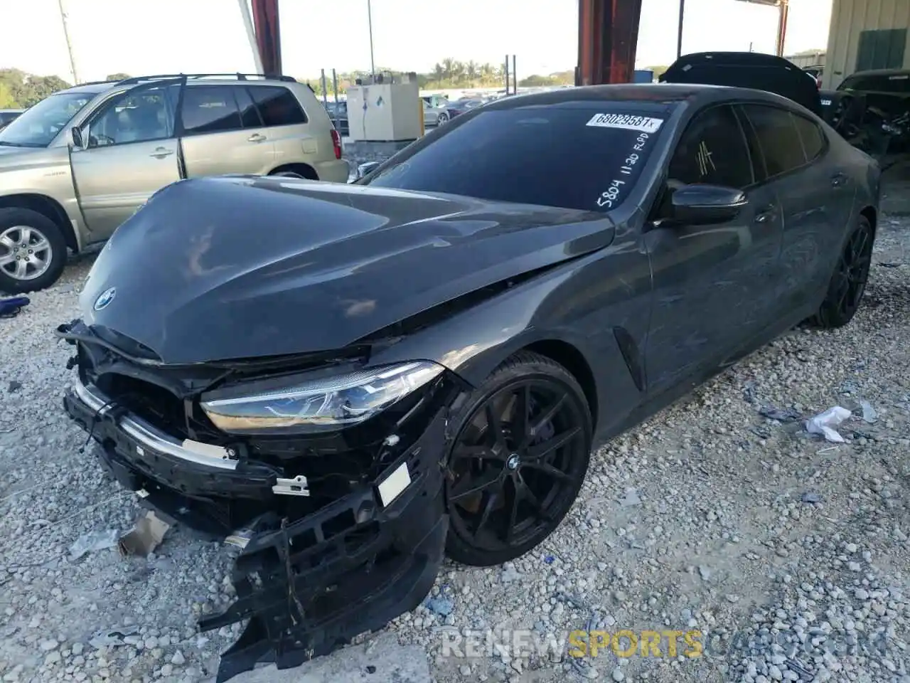 2 Photograph of a damaged car WBAGV8C00MCG65804 BMW M8 2021