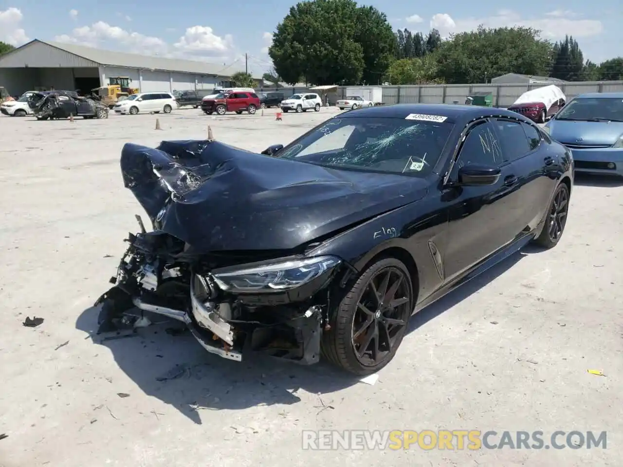 2 Photograph of a damaged car WBAGV8C03MCG29606 BMW M8 2021