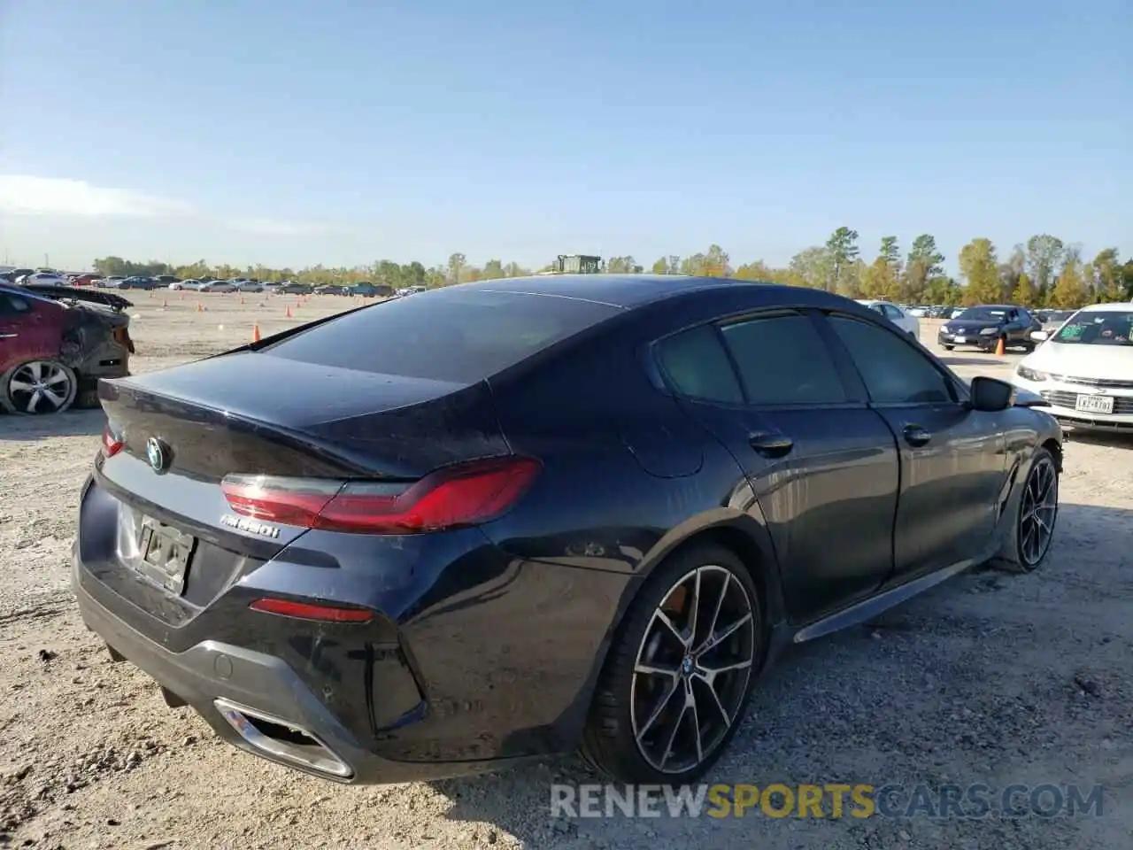 4 Photograph of a damaged car WBAGV8C05MCF60501 BMW M8 2021