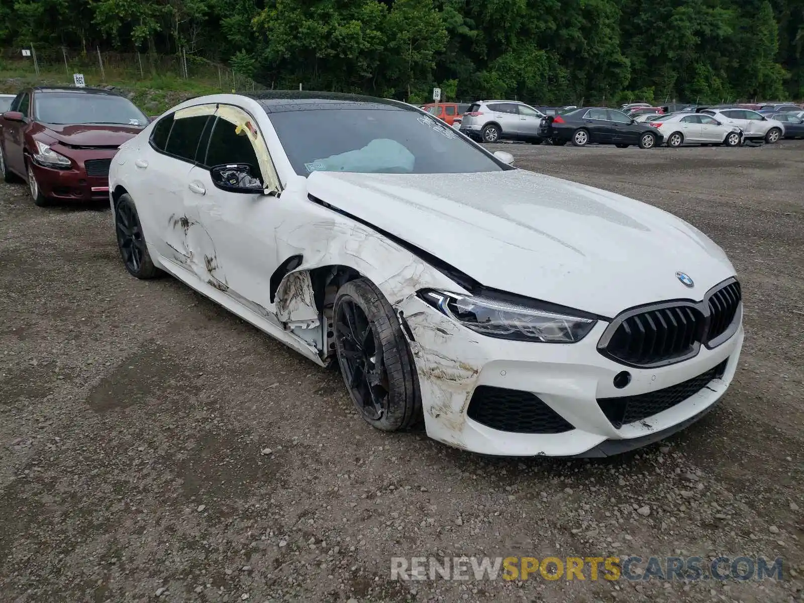 1 Photograph of a damaged car WBAGV8C05MCG00303 BMW M8 2021