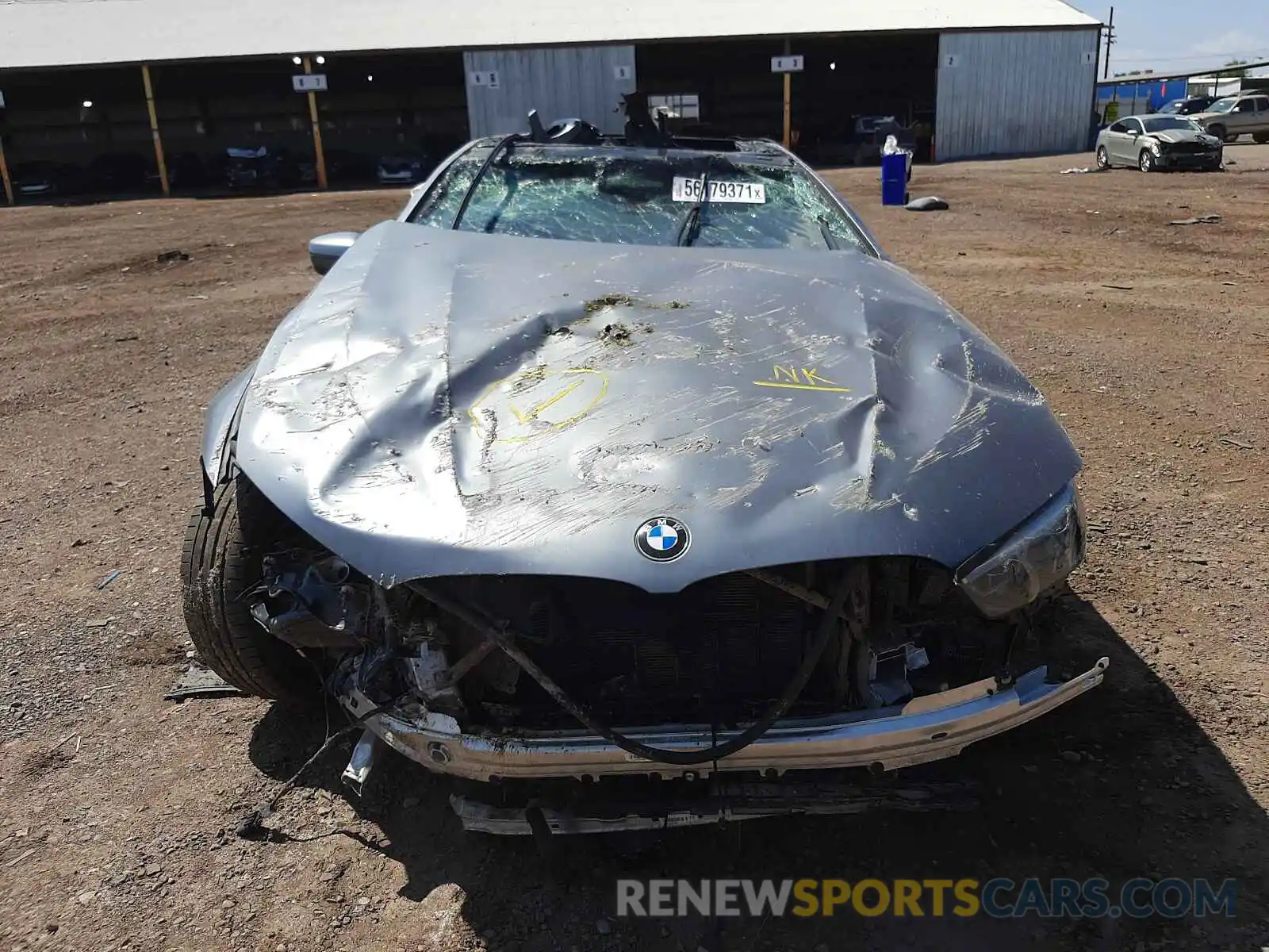 10 Photograph of a damaged car WBAGV8C06MCF72480 BMW M8 2021