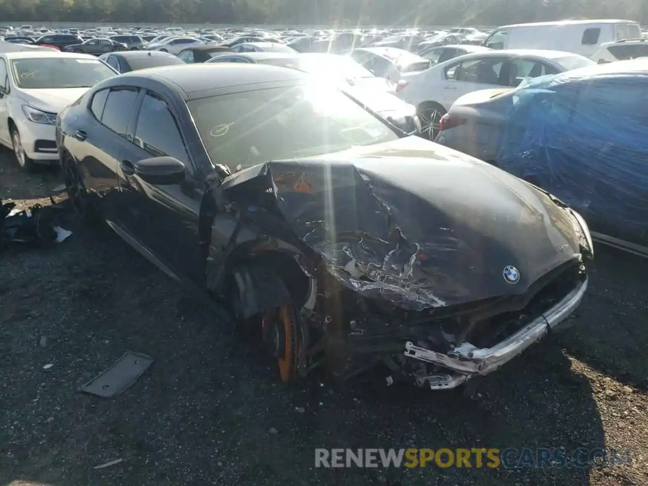 1 Photograph of a damaged car WBAGV8C09MCE95118 BMW M8 2021