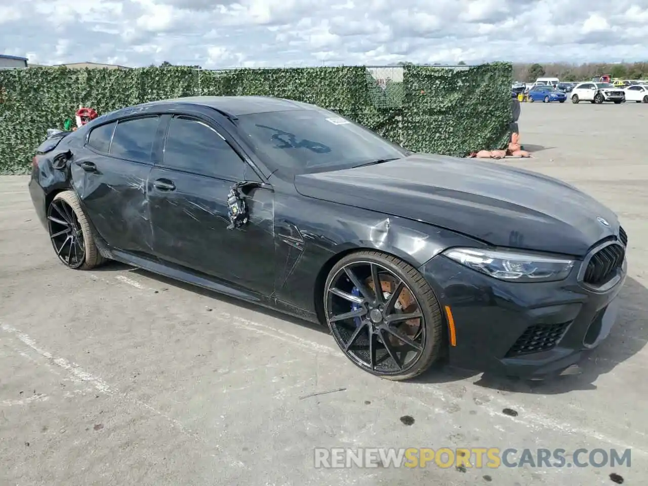 4 Photograph of a damaged car WBSGV0C06MCG43660 BMW M8 2021