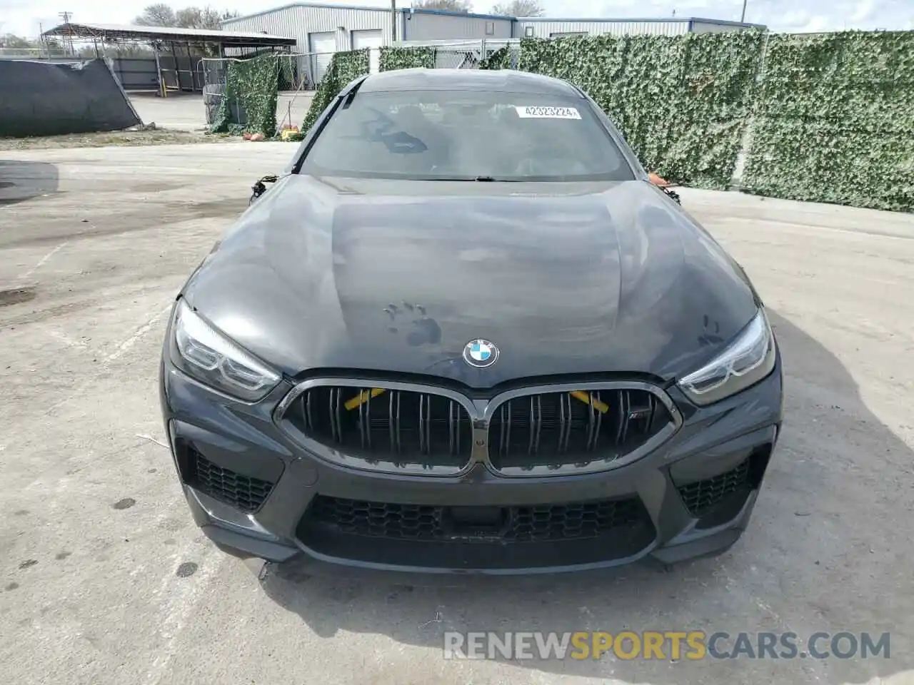 5 Фотография поврежденного автомобиля WBSGV0C06MCG43660 BMW M8 2021