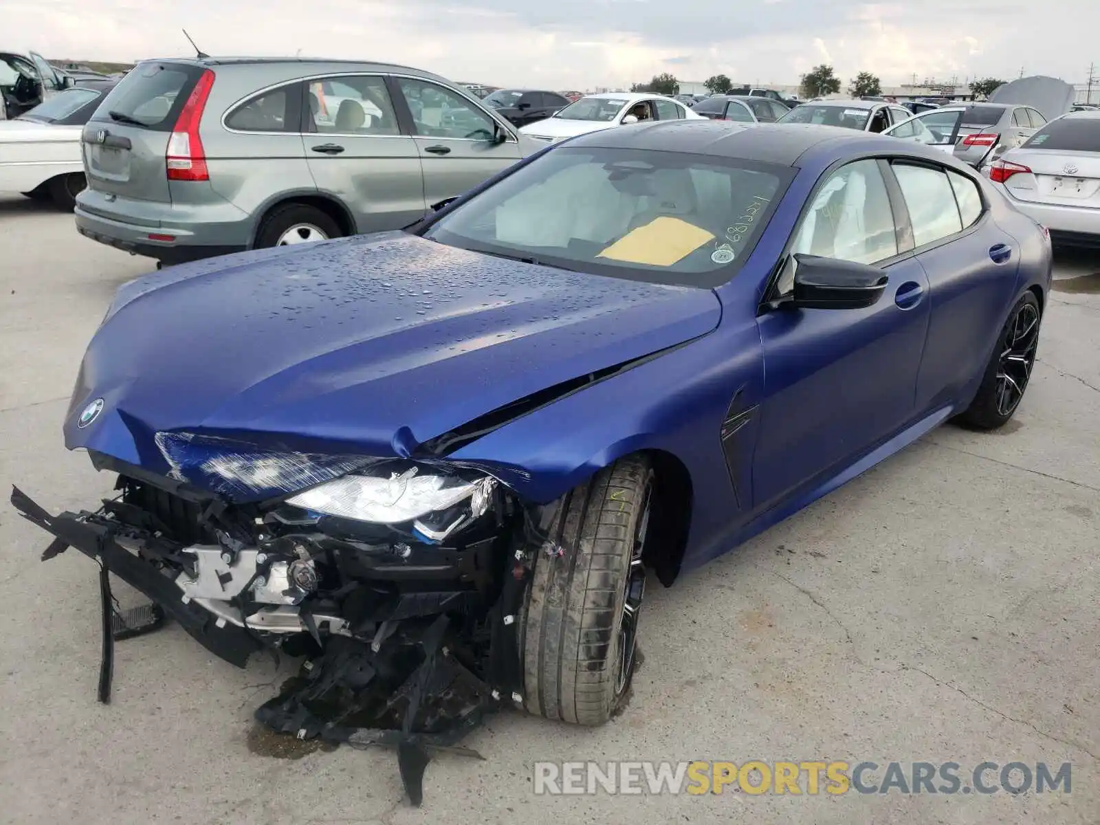 2 Photograph of a damaged car WBSGV0C08MCF72090 BMW M8 2021