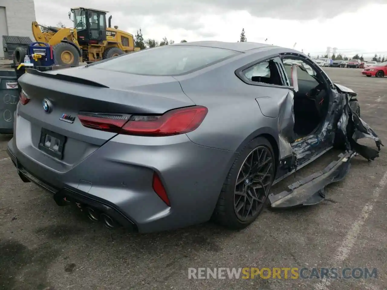 4 Photograph of a damaged car WBSAE0C05NCJ08095 BMW M8 2022