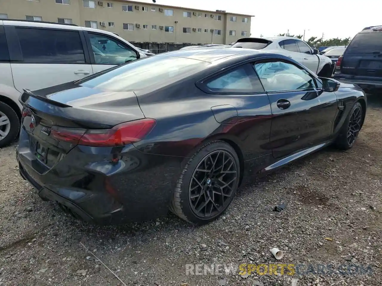 3 Photograph of a damaged car WBSAE0C09NCK17787 BMW M8 2022