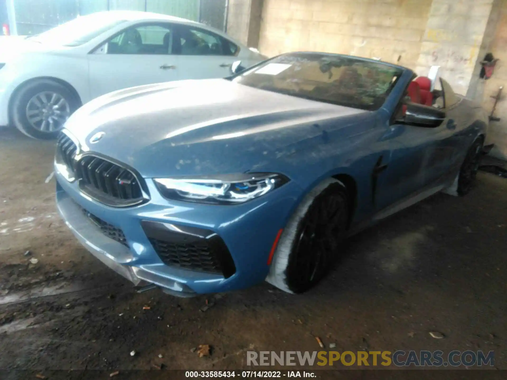 2 Photograph of a damaged car WBSDZ0C03NCH72772 BMW M8 2022