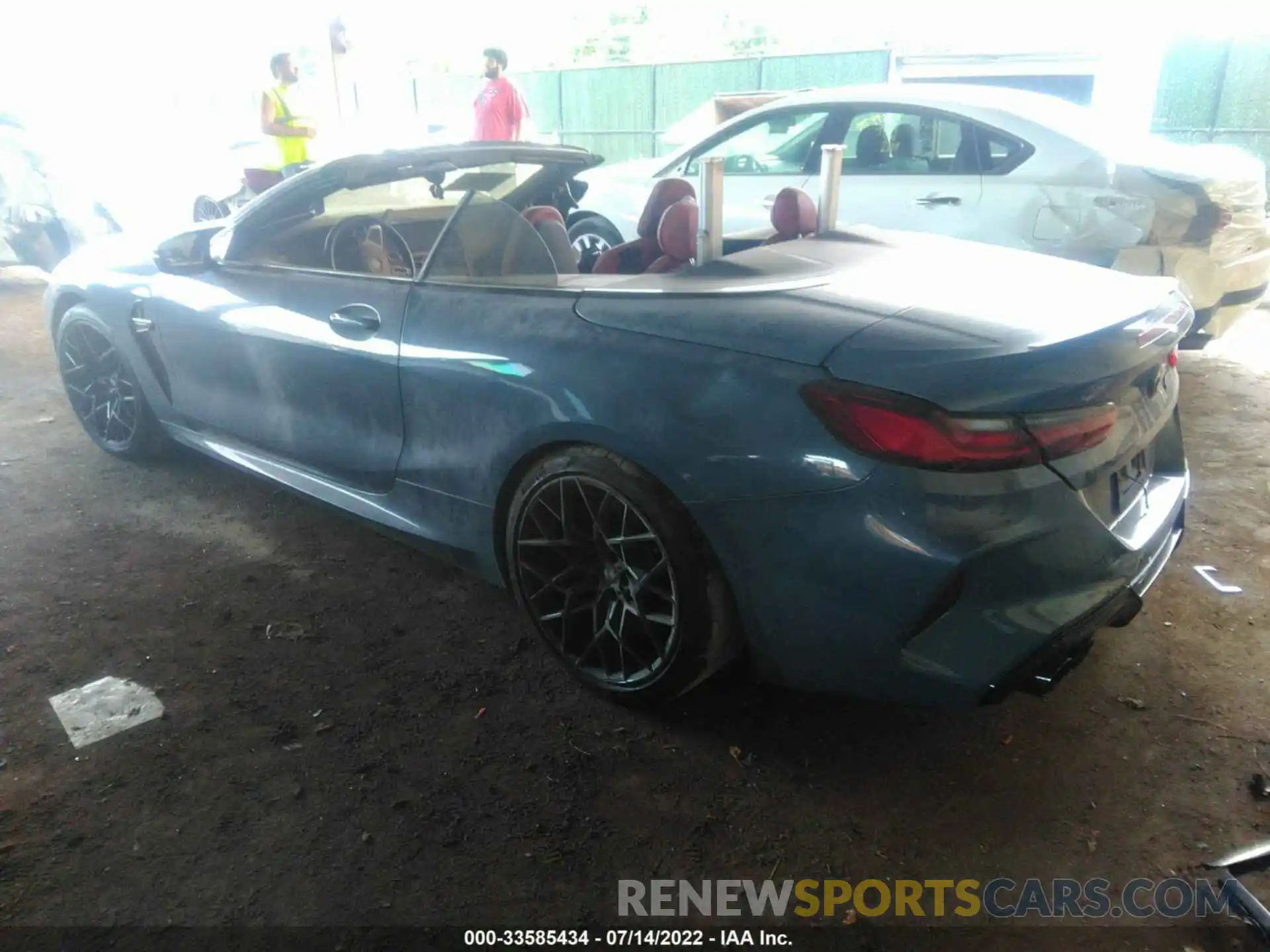 3 Photograph of a damaged car WBSDZ0C03NCH72772 BMW M8 2022