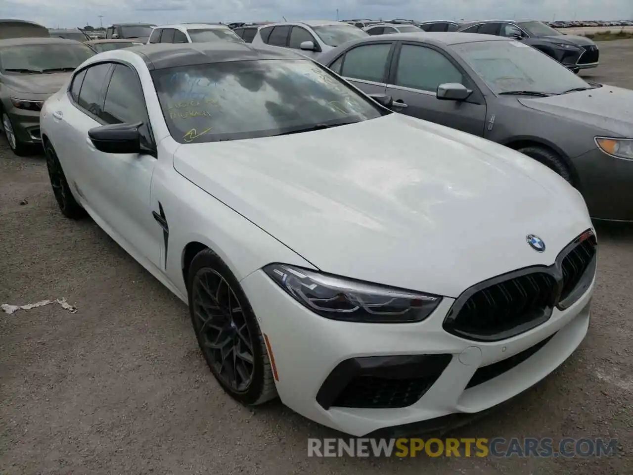 1 Photograph of a damaged car WBSGV0C01NCG97496 BMW M8 2022