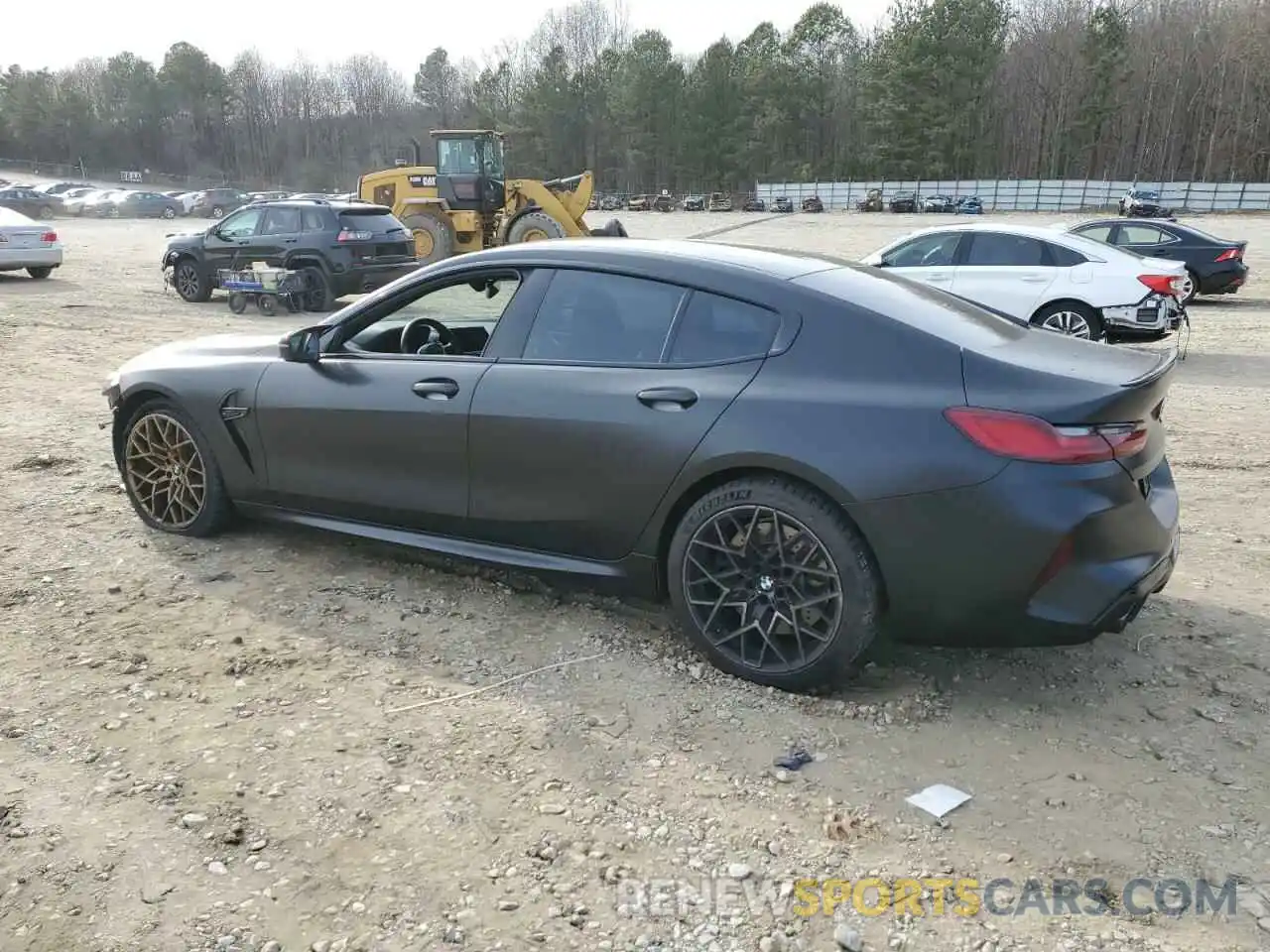 2 Photograph of a damaged car WBSGV0C02NCJ32655 BMW M8 2022