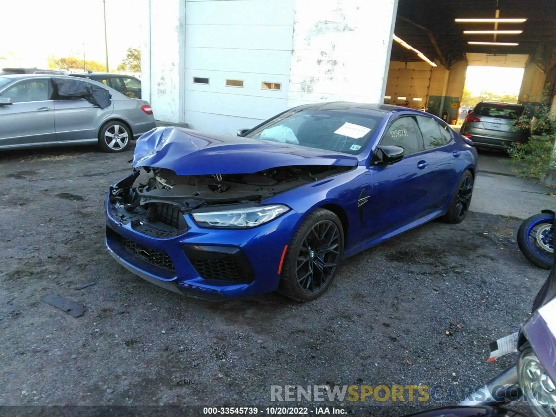 2 Photograph of a damaged car WBSGV0C07NCH71584 BMW M8 2022