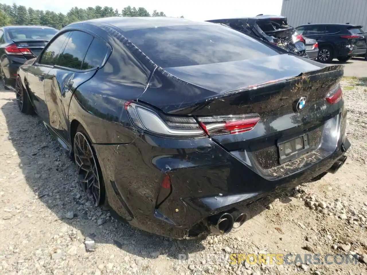 3 Photograph of a damaged car WBSGV0C07NCJ05497 BMW M8 2022