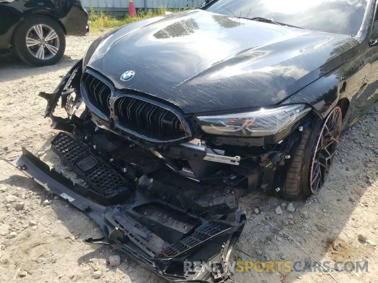 9 Photograph of a damaged car WBSGV0C07NCJ05497 BMW M8 2022