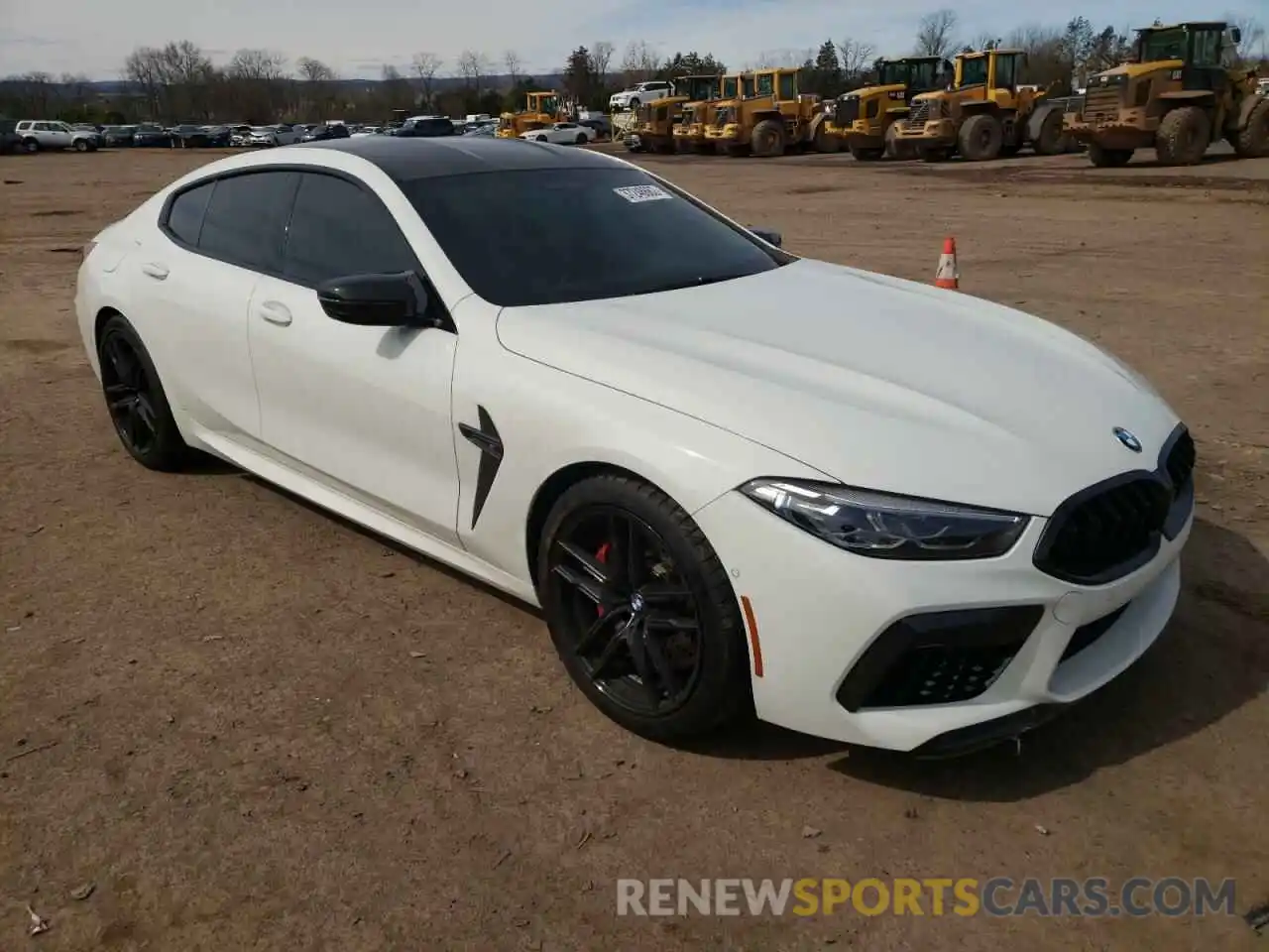 1 Photograph of a damaged car WBSGV0C08NCG90447 BMW M8 2022