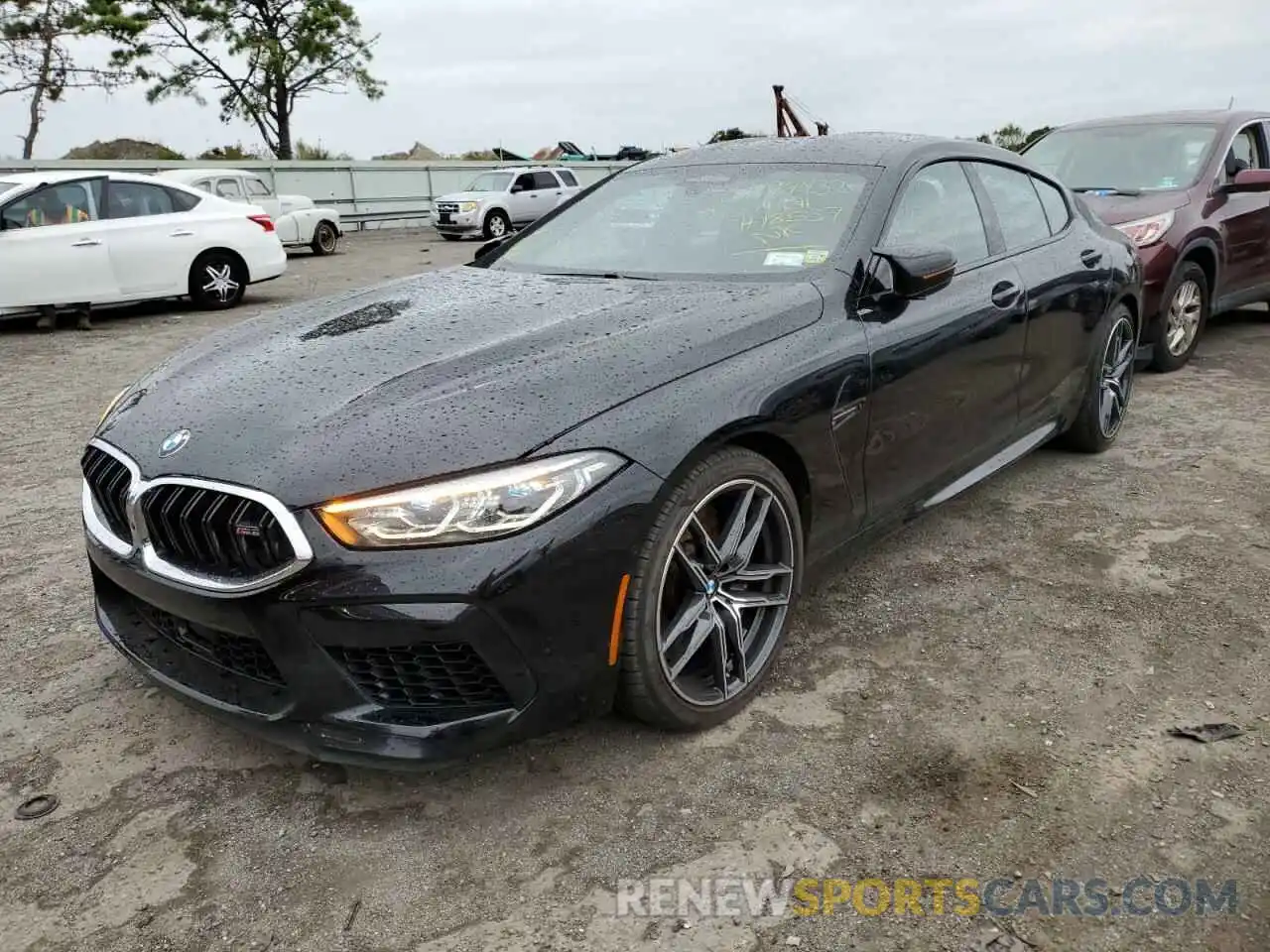 2 Photograph of a damaged car WBSGV0C08NCH18537 BMW M8 2022