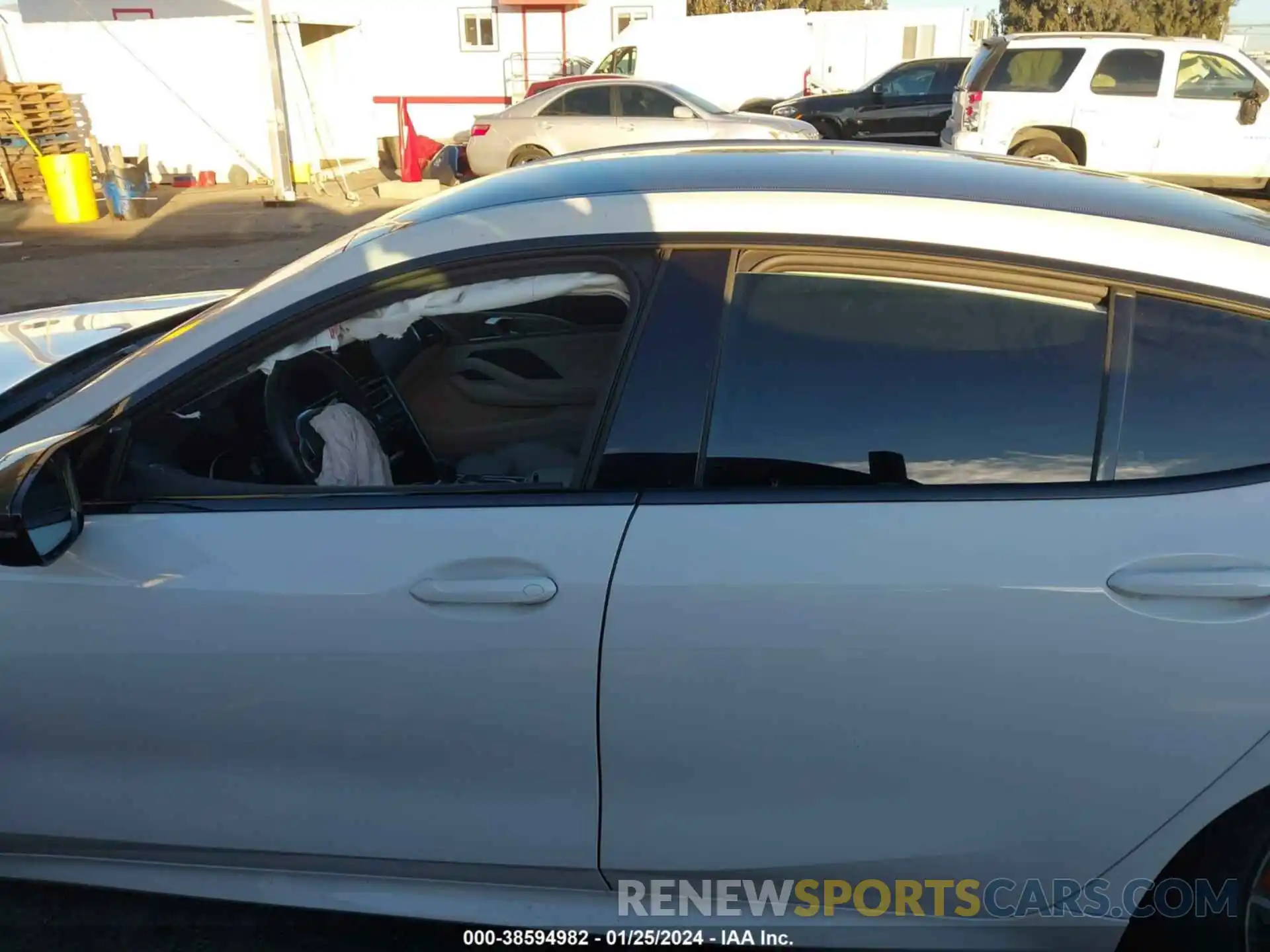 14 Photograph of a damaged car WBSGV0C0XPCL07561 BMW M8 2023